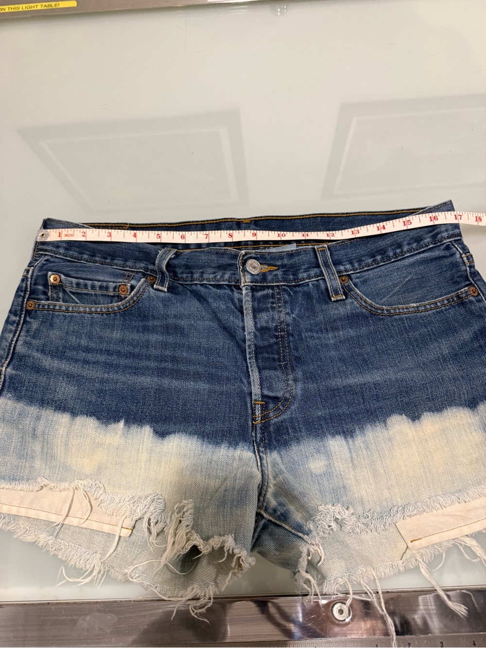 Reworked Levi’s 501 High Waisted Dip Dye Bleached Frayed Cut Off Shorts Size 31 - Picture 7 of 9